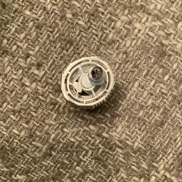 Malagasy Labradorite Solitaire Stud Earrings. NWT - Picture 4 of 5